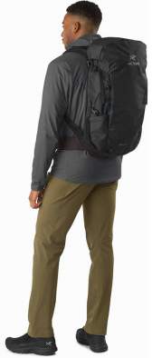 Arcteryx BRIZE 32 BACKPACK, Black