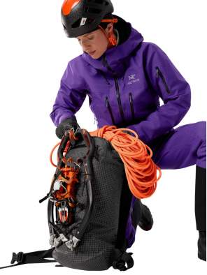 Купить Arcteryx ALPHA FL 20, Black Arcteryx ALPHA FL 20, Black