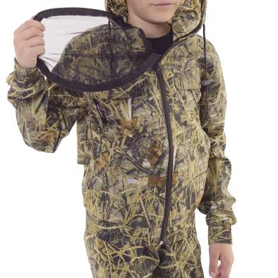 Tritongear Patriot, лес