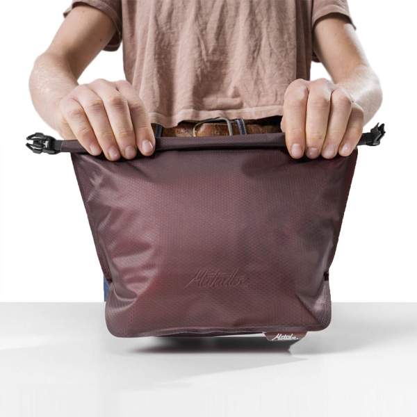 Matador FlatPak Zipper Toiletry Case C, бордовая