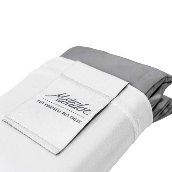 Matador Pocket Blanket 4.0 с белым чехлом
