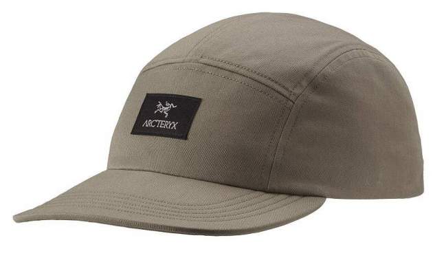 Купить Arcteryx 5 PANEL LABEL HAT, Light Tatsu Arcteryx 5 PANEL LABEL HAT, Light Tatsu