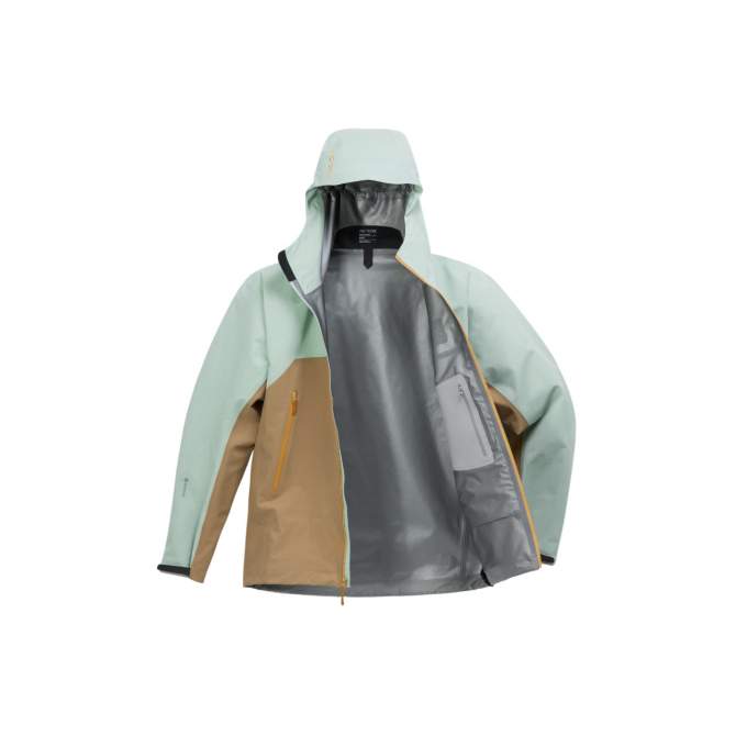 Arcteryx BETA JACKET MENS, Trail Magic