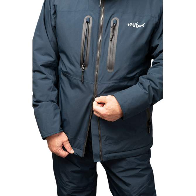 Redbor Status 2, Carbon