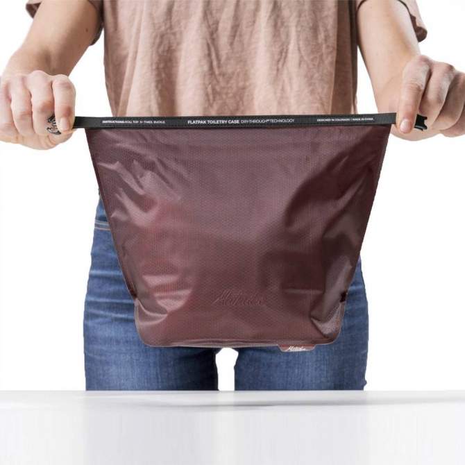 Matador FlatPak Zipper Toiletry Case C, бордовая