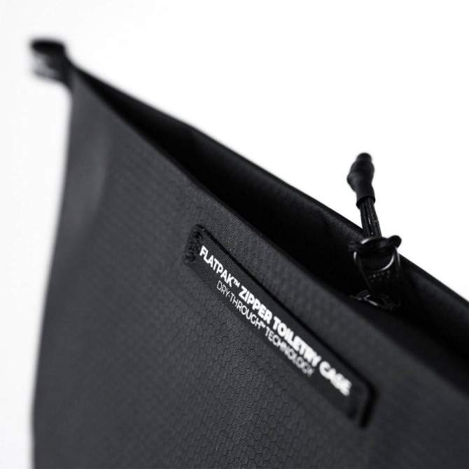 Matador FlatPak Zipper Toiletry Case, чёрная