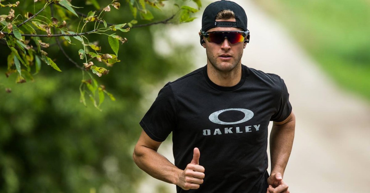 Oakley: чей это бренд и какова его история